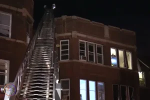 chicagos-west-side-apartment-fire