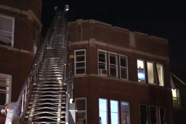 chicagos-west-side-apartment-fire